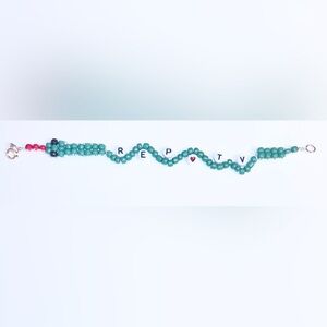Taylor Swift Rep TV Snake Beaded Friendship Bracelet